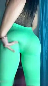 Hot Girl 30