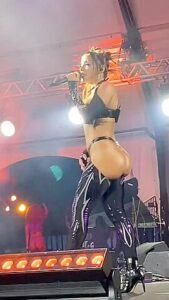 Hottest Xxx Scene Vertical Video Unbelievable Uncut