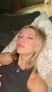 Incredible Adult Clip Vertical Video Greatest Take A Look