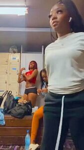 Insta Live 15