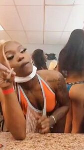 Insta Live 192