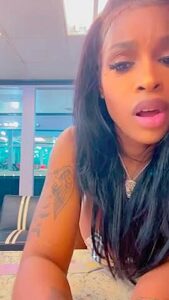 Insta Live 24