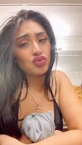 Insta Live 83
