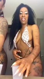 Insta Live 93