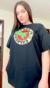 Kimbrulee In Amazing Sex Video Vertical Video Exotic Uncut