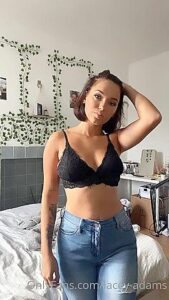Lacey adams You Can T Get Enough My Booty In These Jeans Can You