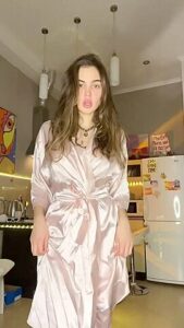 Lolyvale66free In Best Sex Video Big Tits Check Check It