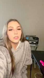 Mandy Tee In Fabulous Porn Clip Vertical Video Craziest Unique