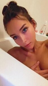 Nude Bath Tub Teasing