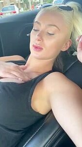 Paris Hilton A Fake