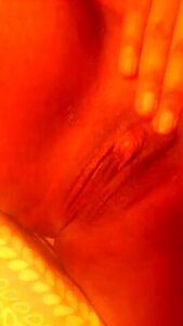 Pretty Pussy Play