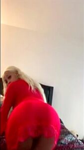 Red platinum