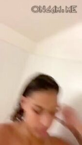 Redbone Taking A Shower