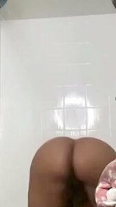Shower Freaks