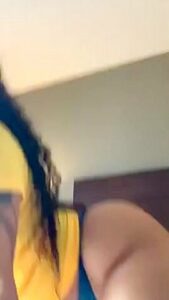 Snow Bunny Twerking