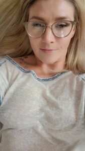 Tease Masturbating Step mom by empresschaos