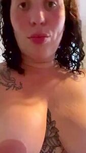 Thick Pawg Riding Dildo 1
