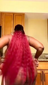 Twerking In The Kitchen