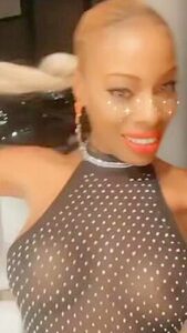 Who Is She 2 1