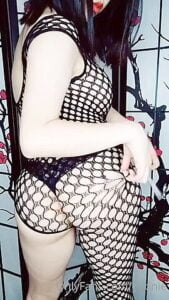 Yoonie Black Thong