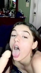 Crazy Adult Scene Vertical Video Watch