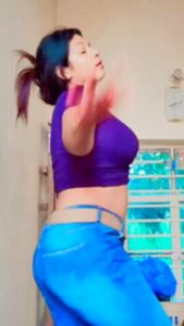 Crazy Porn Video Vertical Video Like In Your Dreams Belly Button