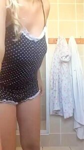 Fabulous Adult Clip Milf Pretty One