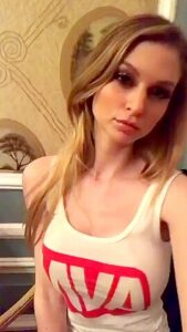 Girl Shows Her Big Perfect Boobs On Snapchat