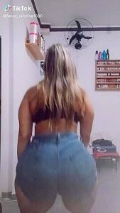 Horny Sex Scene Milf Try To Watch For Its Amazing