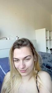 Incredible Xxx Video Vertical Video New Show