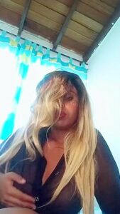 Pussy Needs Attention